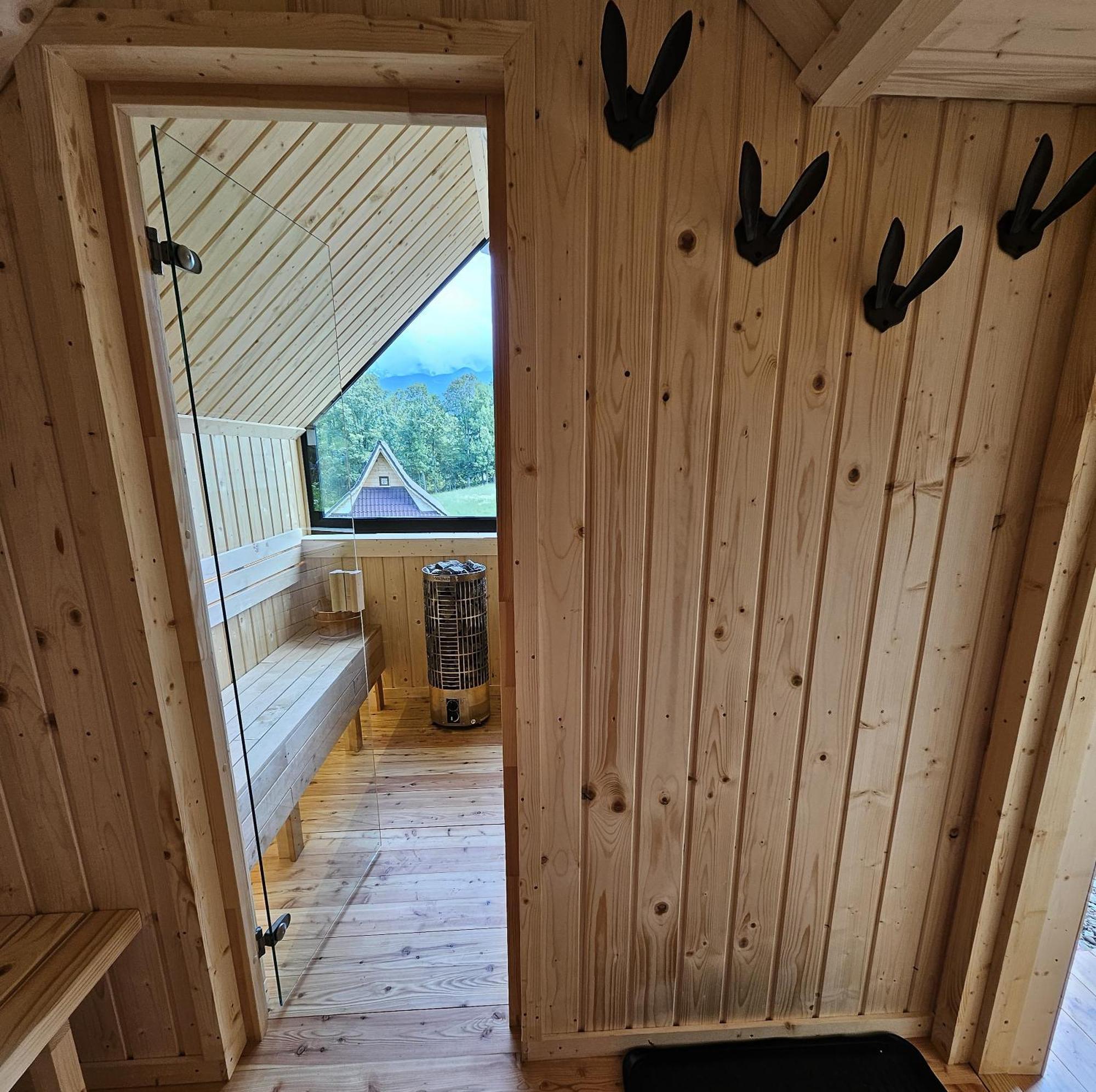 Goralska Chatka 2 Highland Cottage - Split Ac, Jacuzzi, Sauna, Private Parking, Mountains View, Garden, Zakopane Eksteriør bilde