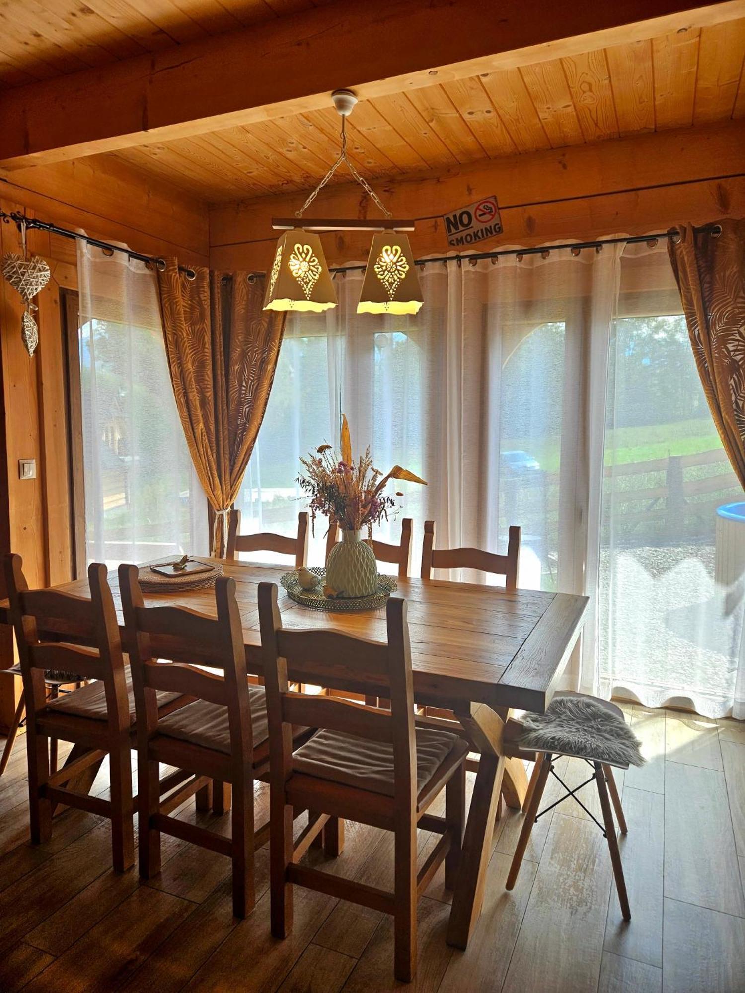 Goralska Chatka 2 Highland Cottage - Split Ac, Jacuzzi, Sauna, Private Parking, Mountains View, Garden, Zakopane Eksteriør bilde